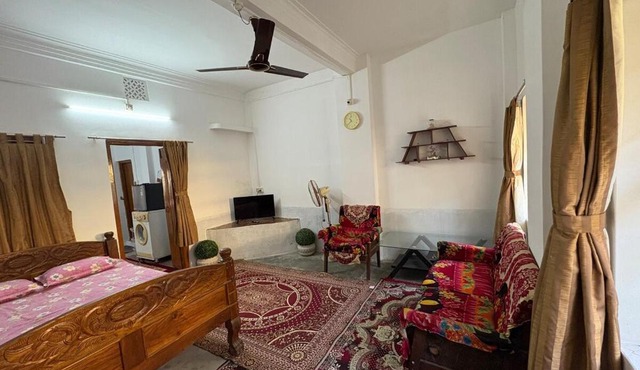 The Indoor Retreat