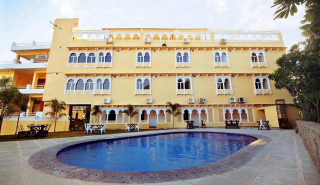 The Kanchangarh Resort
