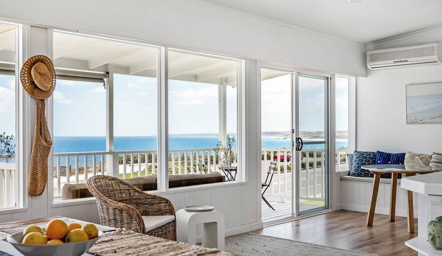 The Landing, Aldinga Beach | Beachfront, Pool Wood fire, Mclaren Vale Wineries in Aldinga Beach