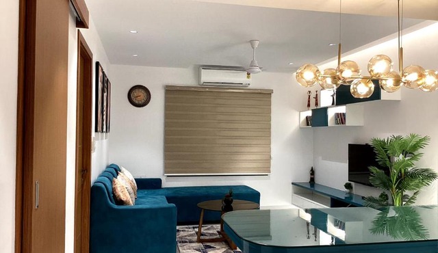 THE LUXE LOFT
