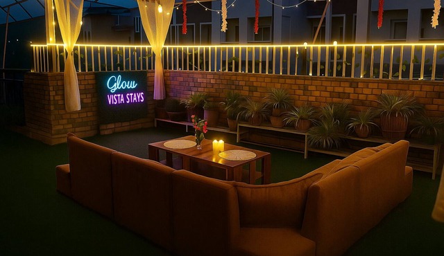 The Mussoorie Glow – Luxury 3BHK with Private Penthouse & hill view