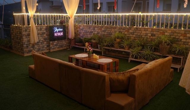 The Mussoorie Glow – Spacious 3BHK with Private Penthouse
