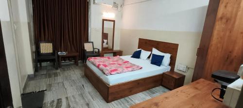 The New Hotel Rajatha Mahal