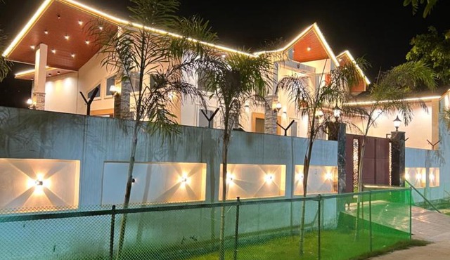 The Palm Grove Farm Villa