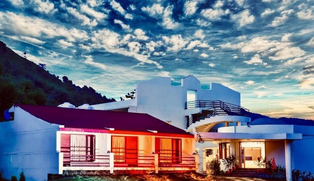 The Palm Resort, Kainchi Dham Road. Bhimta