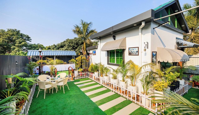 The Palm Tree 4BR Cottages in Dehradun by Homeyhuts