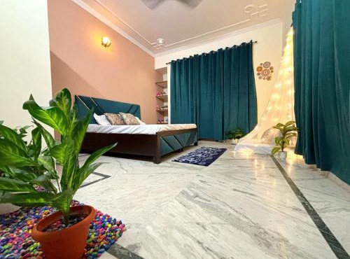 The pink villa stay