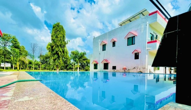 The private farmhouse for parties