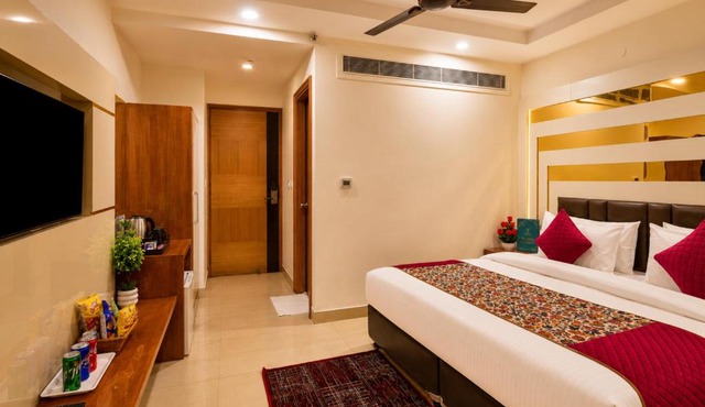 The Residency by All Time-New Delhi City Centre - Free Airport Pick-up