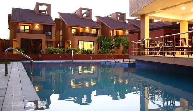 The Royal Castle Resort & Convention Centre, Rajkot