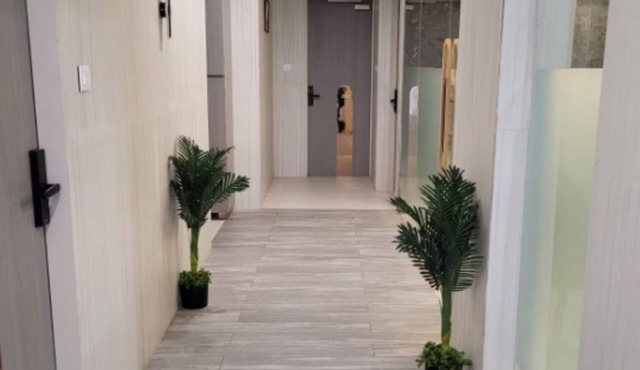 THE ROYAL ERA HOTEL Gandhinagar
