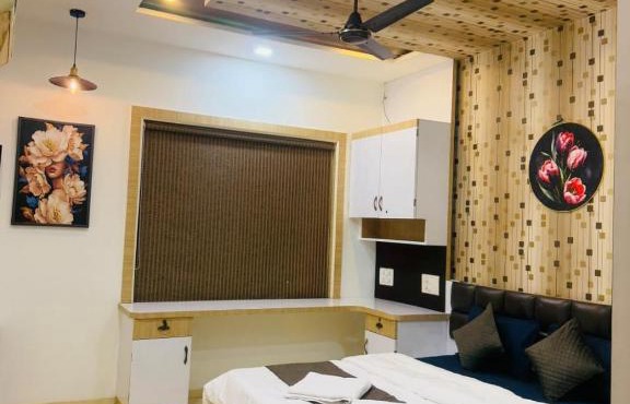The Royal Luxor 3Bhk Villa