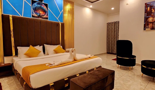 The Sky Hotel