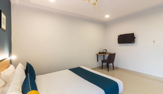 THE STROBE SILVERKEY HOTEL
