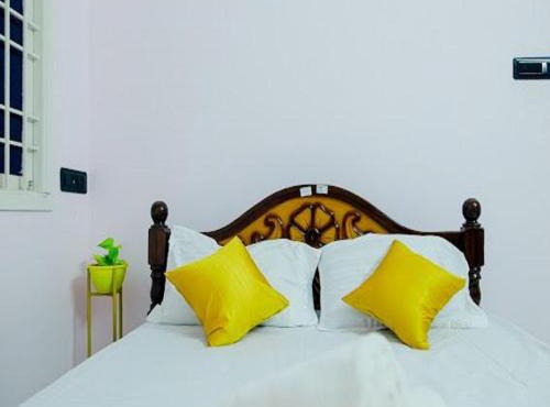The Sunshine Villa