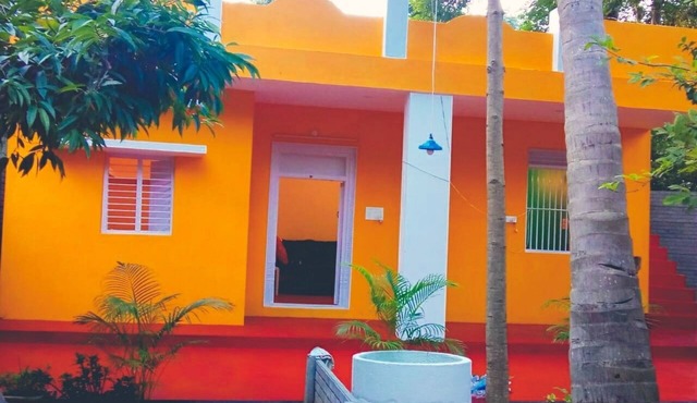 The Well's Serenity Beach house (Beachside Guest house)