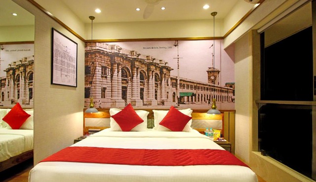 Theory9 Premium Service Apartments Khar