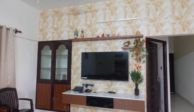 Thiruveesar Family Retreat near Airport