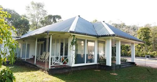 Thondiyar Estate Bungalow By LexStays