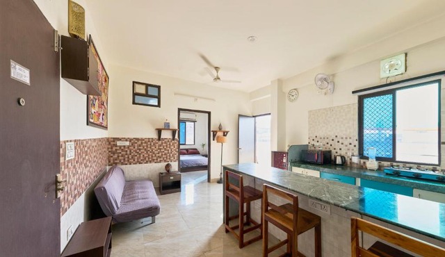 TicAna Apartments with all amenities lake view & terrace garden Ac Kitchen wifi