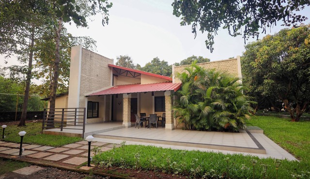 Tiki Farms – Polynesian Boutique Resort, Karjat