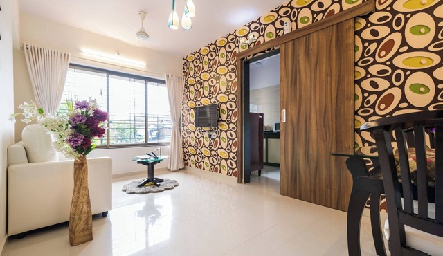 Timber Style 1 BHK suite
