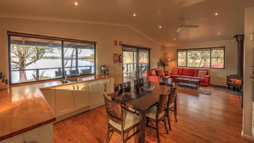 Tiny Away Escape at Granite Belt in Stanthorpe