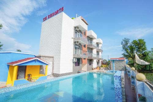 TN RESORTS