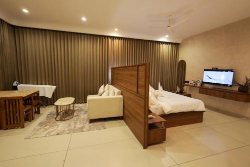 Town Square Residency