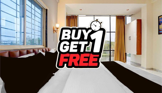Townhouse Chakan Corporate Homestay Formerly New Royal Inn