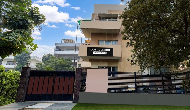 Townhouse Oak Sector 25 Gurgaon
