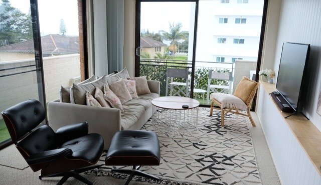 Tranquil, Stylish, Retreat - 3 Bedrooms