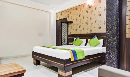 Treebo Royal Sun Palace MP Nagar Zone 2