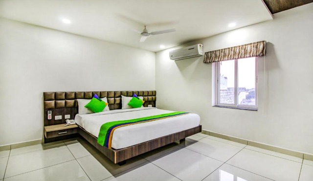 Treebo Trend Hotel VJR Ramoji Film City