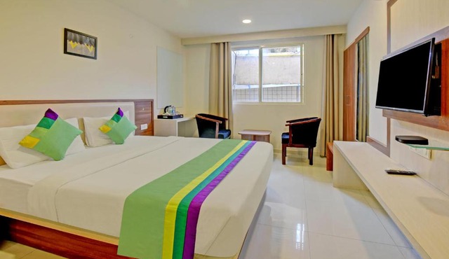Treebo Trend Silver Key Suites Kammanahalli