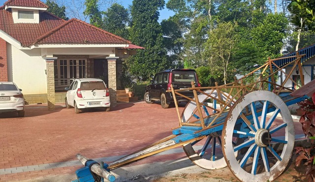 Tremendous 2-bedroom bungalow in Sakaleshpur