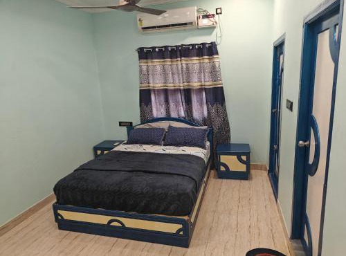 Treva Blue Nest
