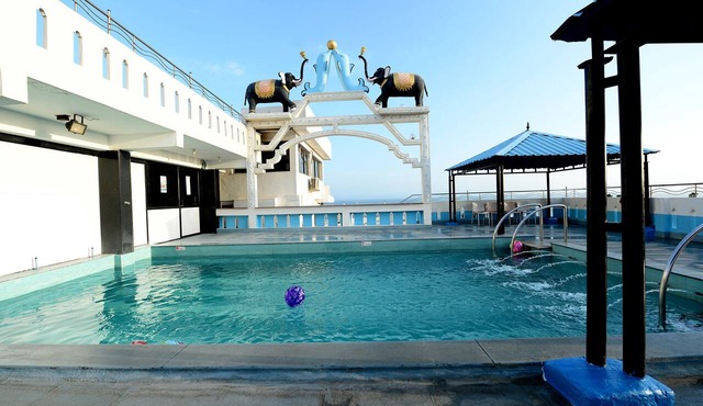 Tri Sea Hotel