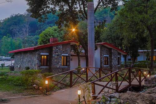 Tripp Jim Corbett A River Access Resort