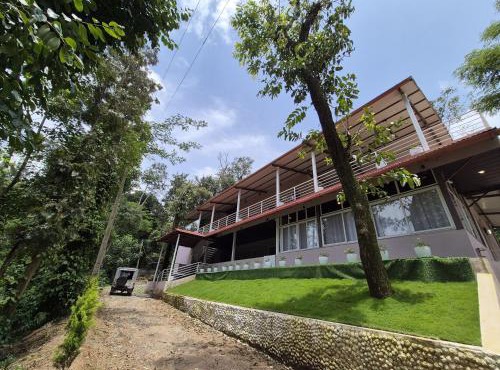Tropica Retreat by Dazzle Destinations - Private Waterfalls, Private Rooms and Bonfire