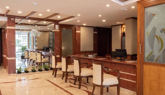 U by Z Hotels, Richmond Circle