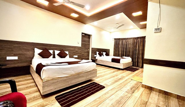 Udhayam inn