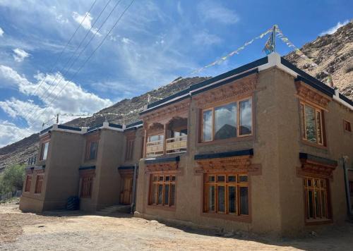 Ulley Lodge in Saspul Gömpa