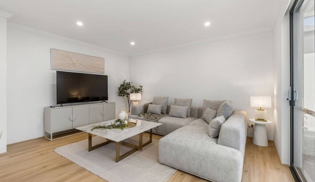 Ultra-Chic Modern Haven in Maylands