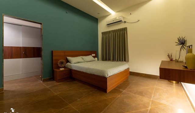 Urban 5BHK - Pool & Terrace - By Bliss Farm Stays