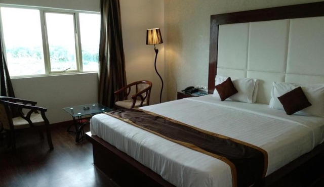 Urban Hotel
