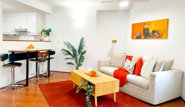 Urban Oasis Chippendale * Parking-Gym-Pool *