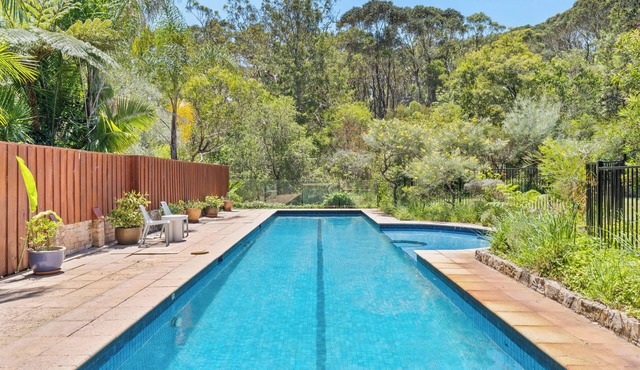 Urban Poolside Retreat - outdoor living at its best