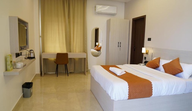 Ustay Hotels, Madhapur