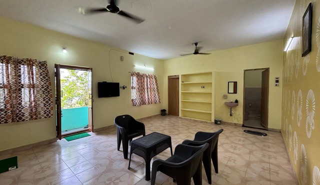 V2V Home stay